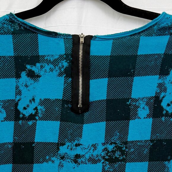Scoop Neck 1/4 Zip Back Tank Women XL Blue Black Plaid Thread - Picture 3 of 6